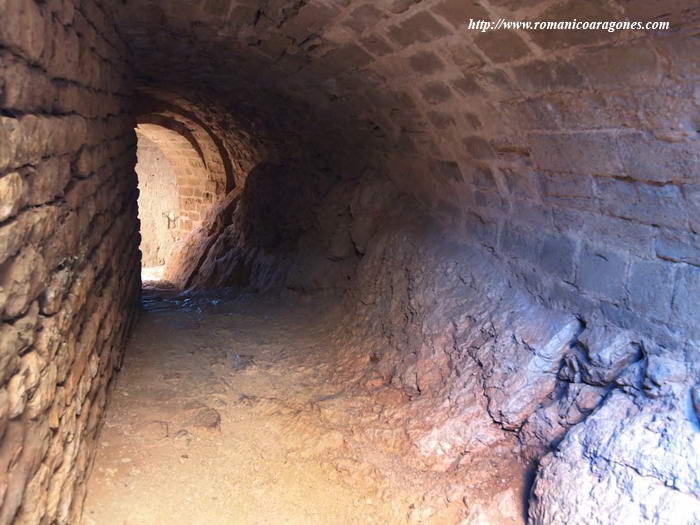 PASO ALREDEDOR DE LA TORRE DEL HOMENAJE